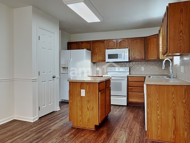 Photo - 6513 Colossal Ln