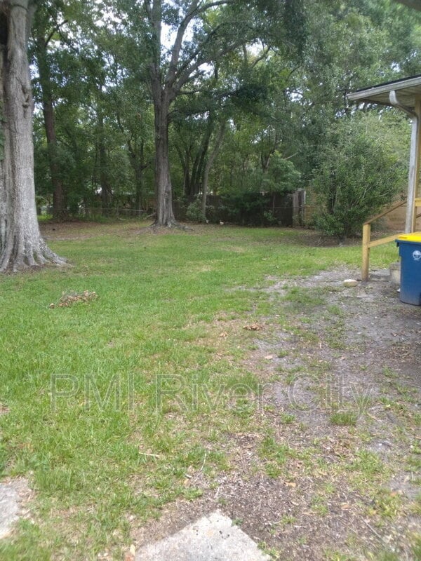 Photo - 5223 Polan Ln