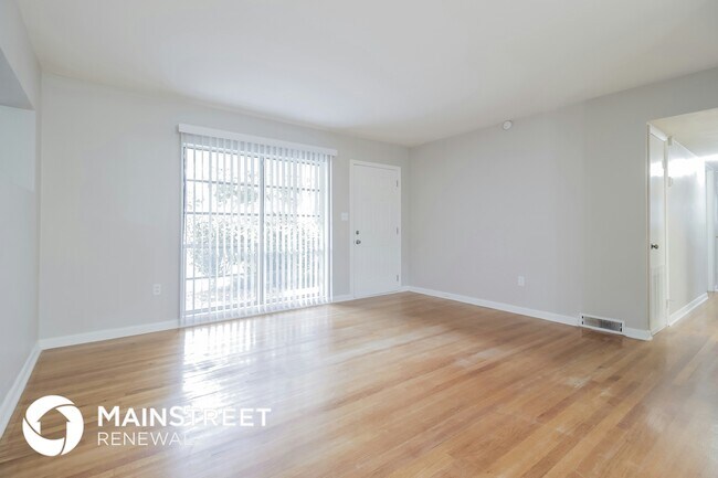 Photo - 4304 Kildaire Ave