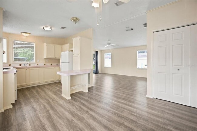 Photo - 8880 SW 27th Ave