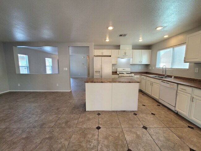 Photo - A Home to be THANKFUL for...Stunning 3 Bed...