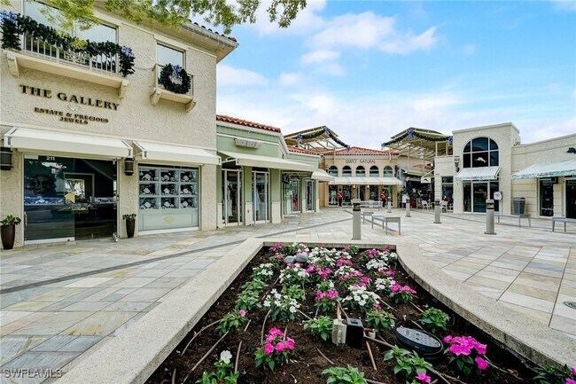 Building Photo - 4251 Gulf Shore Blvd N Unit 20D