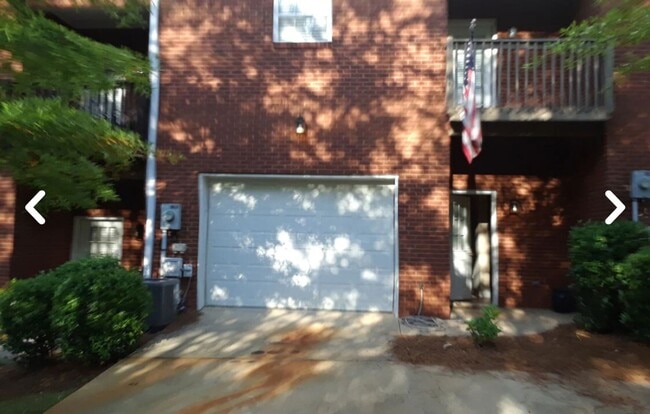 Photo - N. Dean Townhome