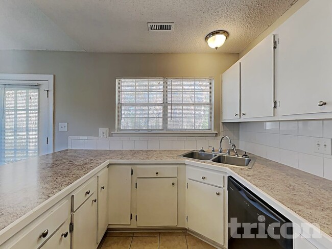 14020 Eden Ct