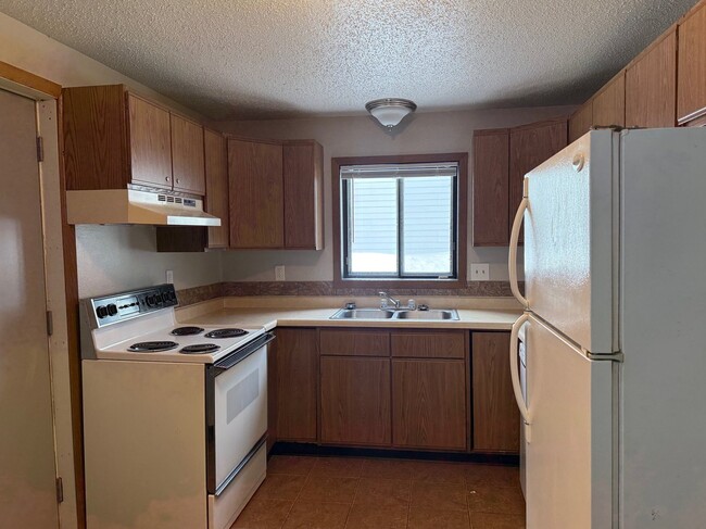 Photo - 202 7th Ave N