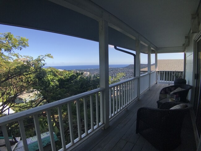 Photo - Kaimuki Wilhemina Rise gated home! Spectacular ocean views, garage parking.