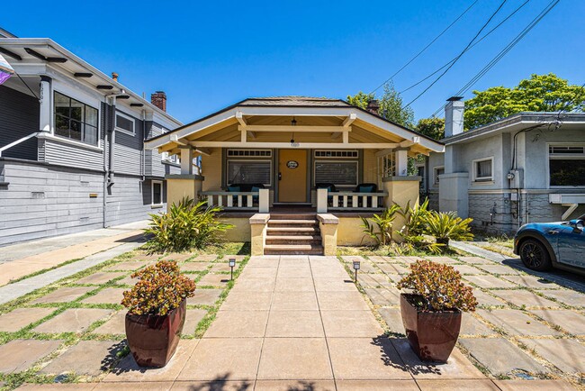 Photo - 1226 Pearl St House
