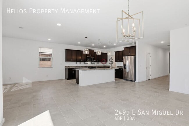 Photo - 2495 E San Miguel Dr