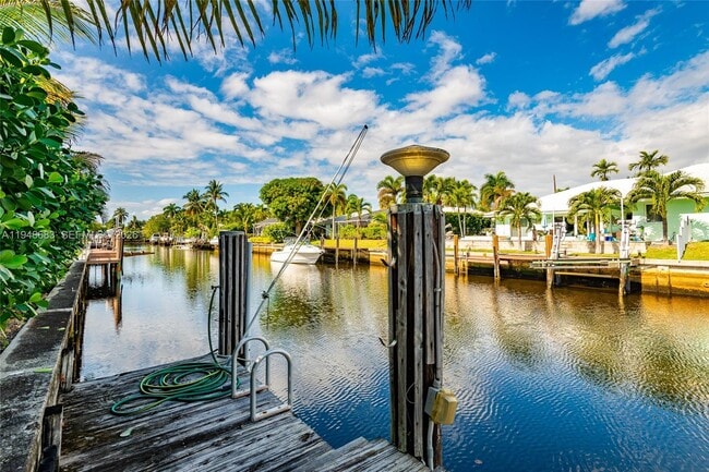 Photo - 709 Elm Tree Ln