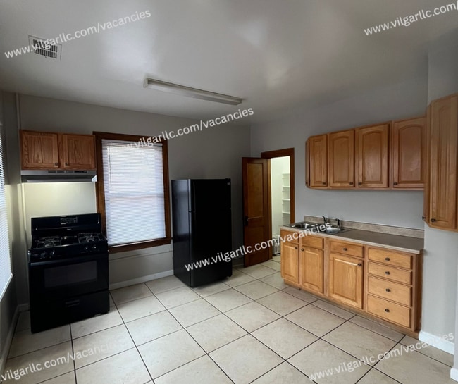 Photo - 461 Hayes St Unit 3 (2W)