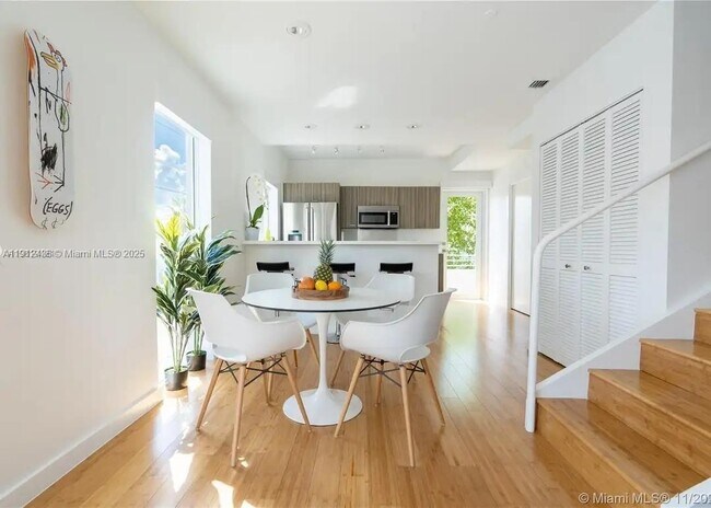 Photo - 619 Meridian Ave Unidad 6