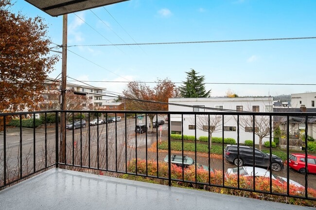 Photo - Norseman Apartments