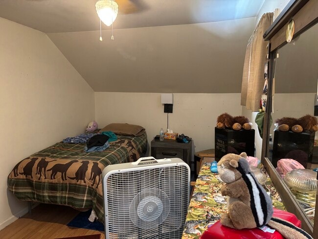 Photo - 47 Bouck St Unit A