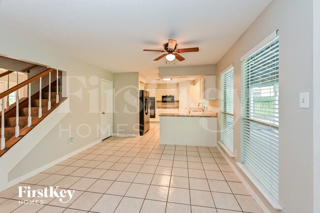 Photo - 3711 Clear Falls Dr