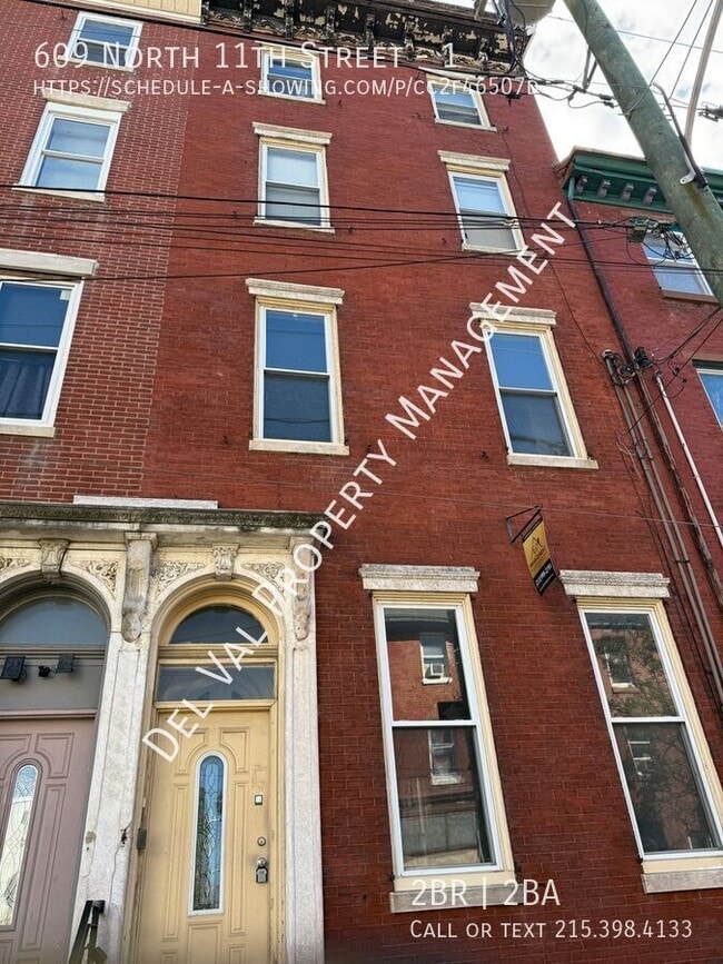 Building Photo - 609 N 11th St Unit 1