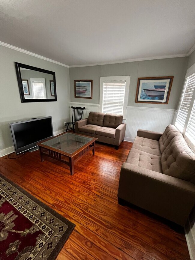 One Bedroom Furnished Home in Bridgeton House Rental in Bridgeton, NC