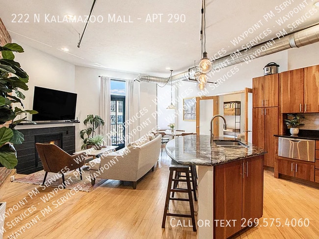 Photo - 222 N Kalamazoo Mall Unidad APT 290
