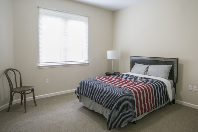 Photo - Whitehall Inn - Veterans Residence