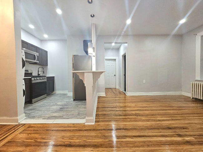 Photo - 19 Pingry Pl Apartment Unit A7