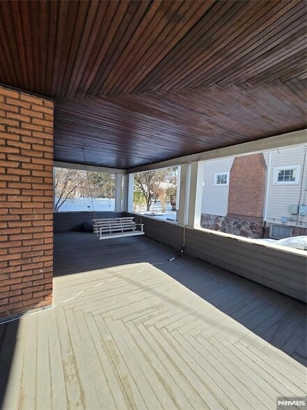 Photo - 145 Christie St