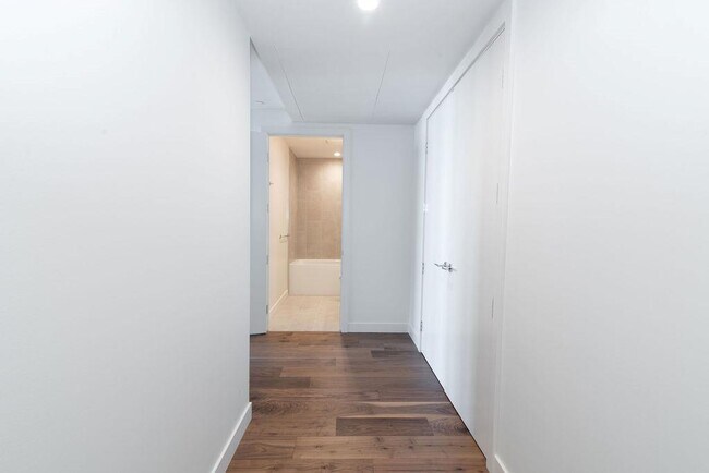 Photo - 44 East Ave Unit 3804