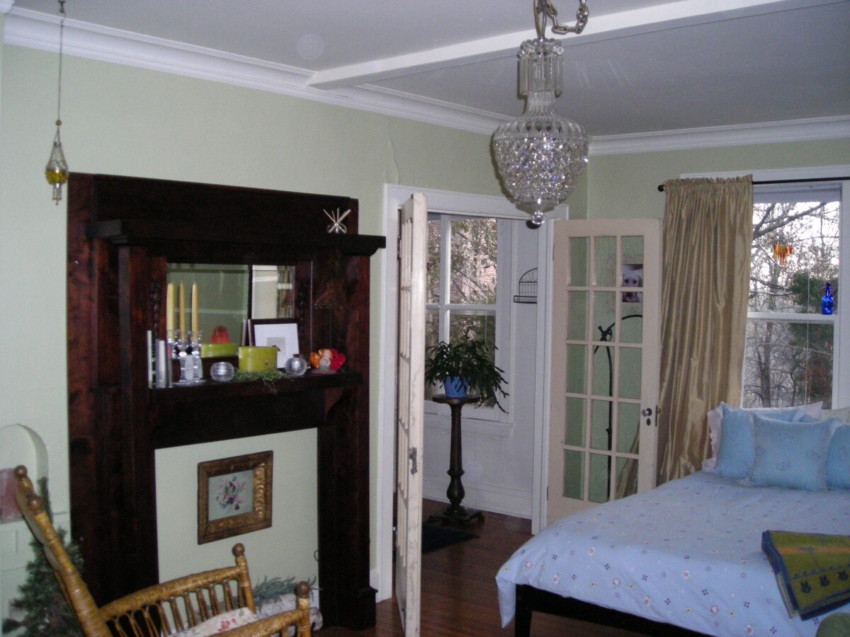 Photo - Pill Hill Apartments