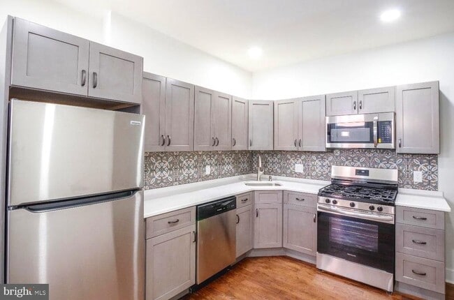 1610 Swain St