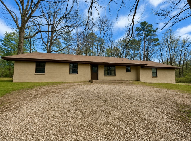 Building Photo - Hidden Gem Home for Lease on Summerhill Rd!