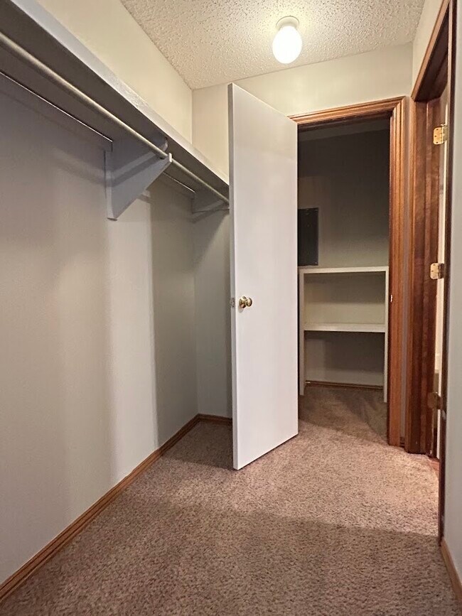 Photo - 1650 N Sang Ave Unidad 203