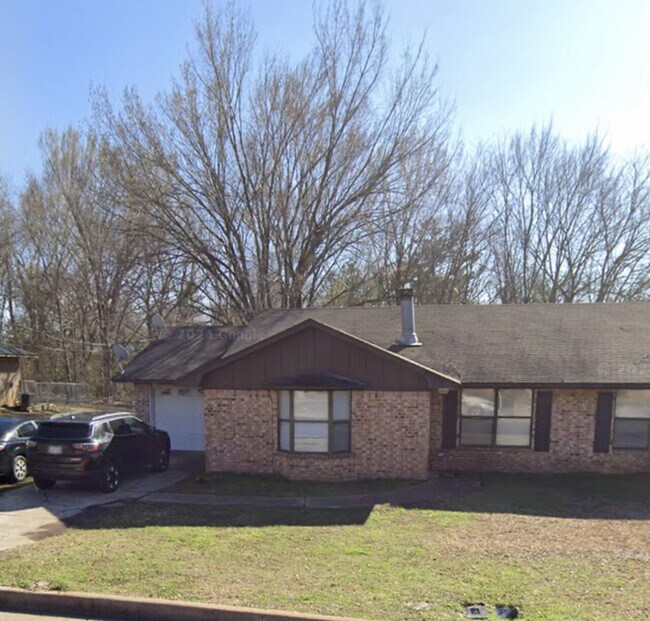 kiamchi duplex Rental House Rental in Tyler, TX