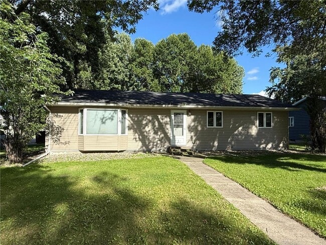 Building Photo - 248 7th St N Rental