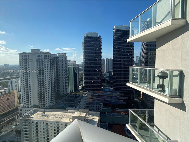 1100 South Miami Avenue Apt #3106, Miami, ... - 1100 South Miami Avenue Apt #3106, Miami, ... Unit 3106