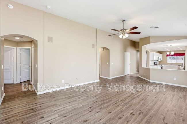 Photo - 21069 N Jocelyn Ln