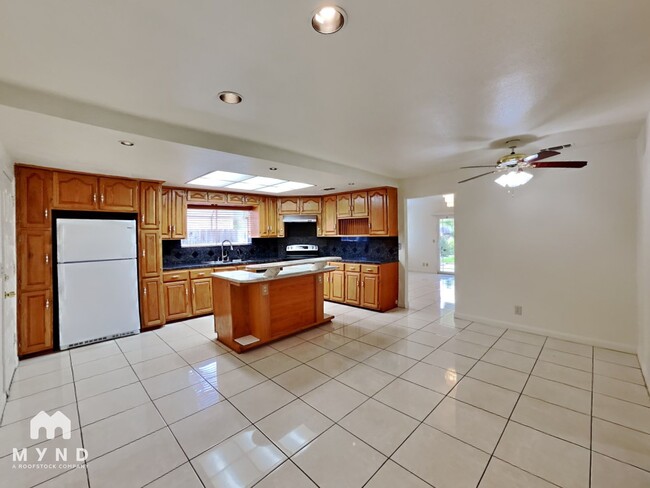 Photo - 8055 Wagon Trail Way