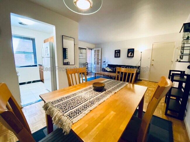 Photo - 765 College St Unidad Apartment 108