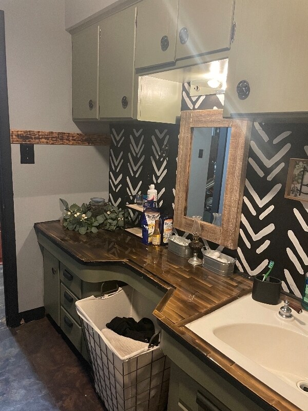 Photo - 2061 Hunter Trail