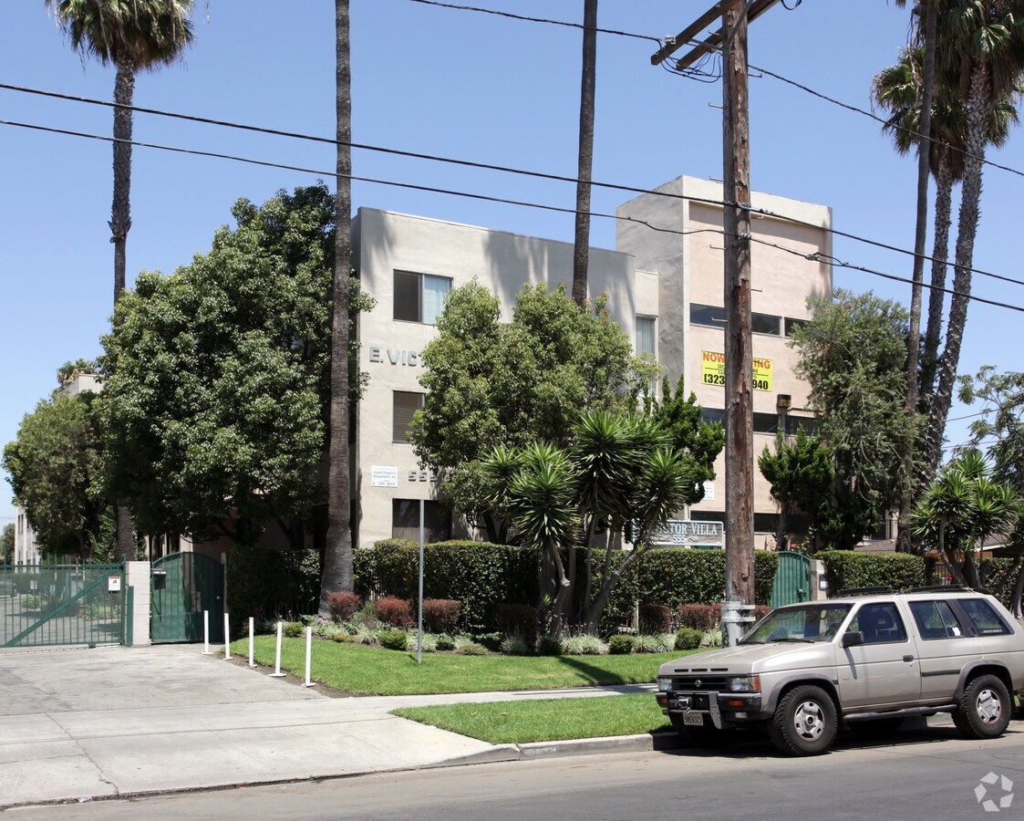 Photo - E. Victor Villa