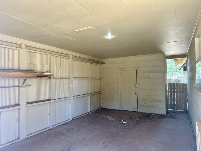 Photo - 4608 35th St