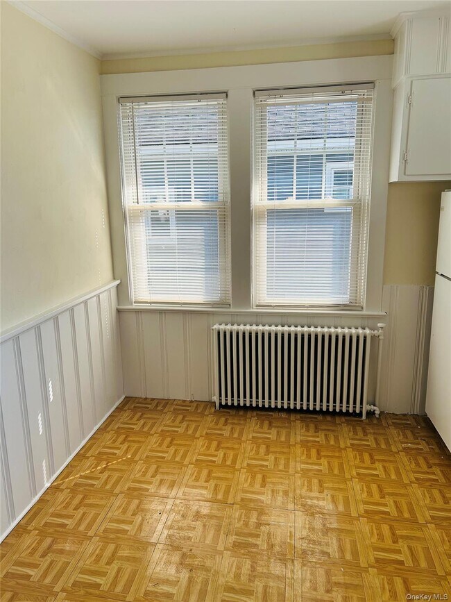 Photo - 38 Totten Pl Unit 2