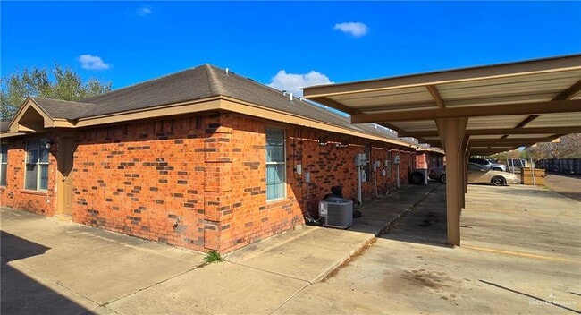 Photo - 9 Prosperity Dr Unidad C