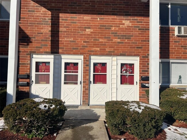 Photo - 76 Manor Dr Unidad 76