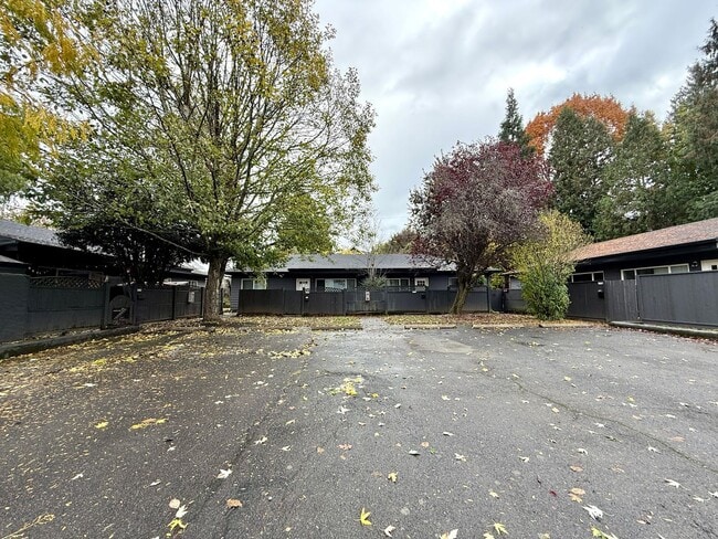 Photo - 4624 SE 29th Ave Unit 4624