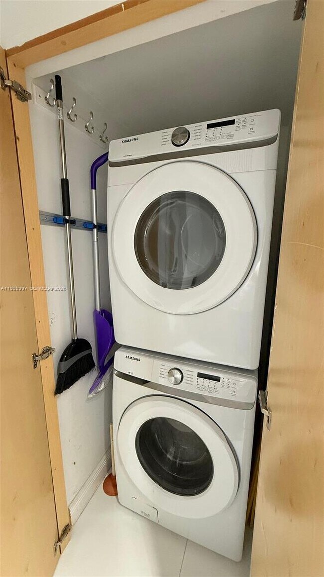 Photo - 350 S Miami Ave Unit 2512