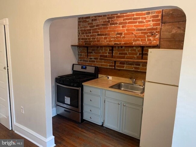 Photo - 1304 N Clayton St Unit 3