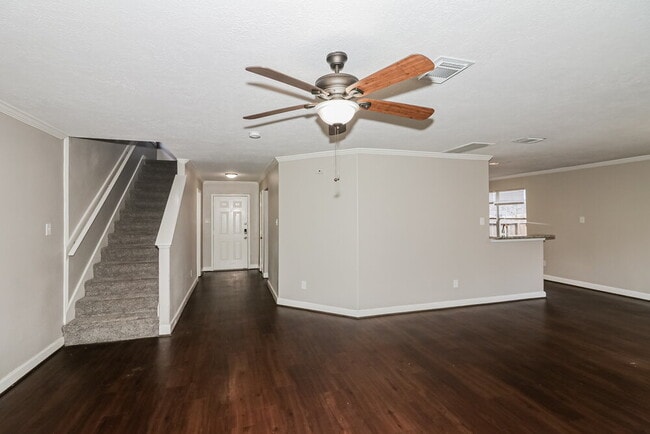 Photo - 6407 Crim Ct