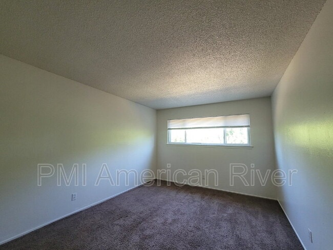 Photo - 6124 Terrell Dr Unit 3