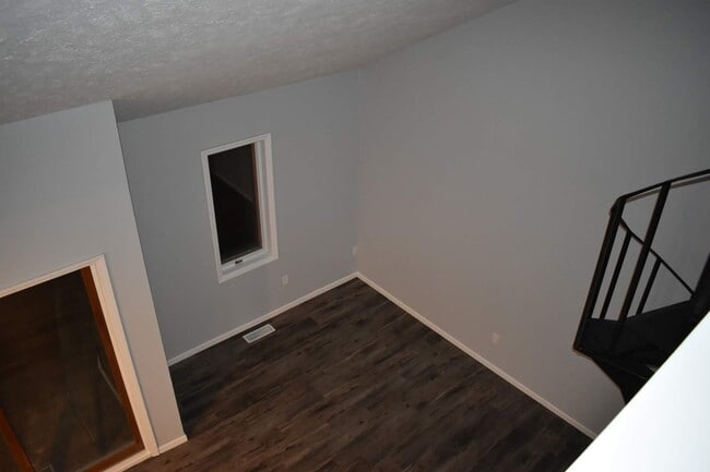 Photo - Woodlands Unit 9