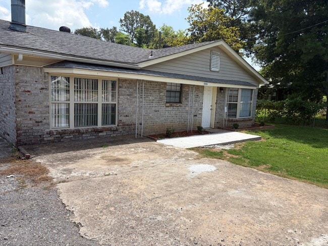 Photo - 1008 22nd St