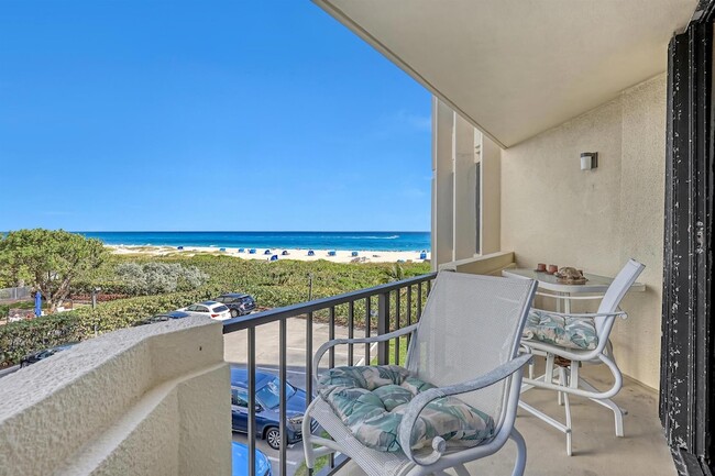 Building Photo - 2800 N Ocean Dr Unit A3C Rental
