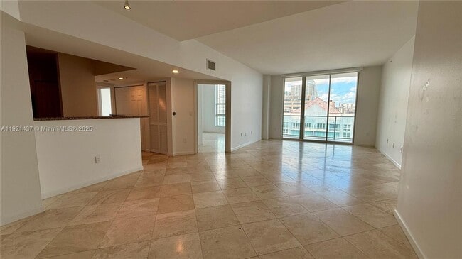 Photo - 1155 Brickell Bay Dr Unit PH104